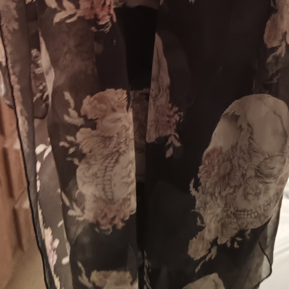 RARE ALEXANDER MCQUEEN EXTRA LONG SILK CHIFFON SCARF. AUTHENIC, NEW UNISEX